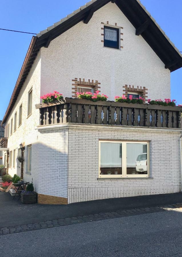 Gaestehaus Doll Herresbach Exterior foto